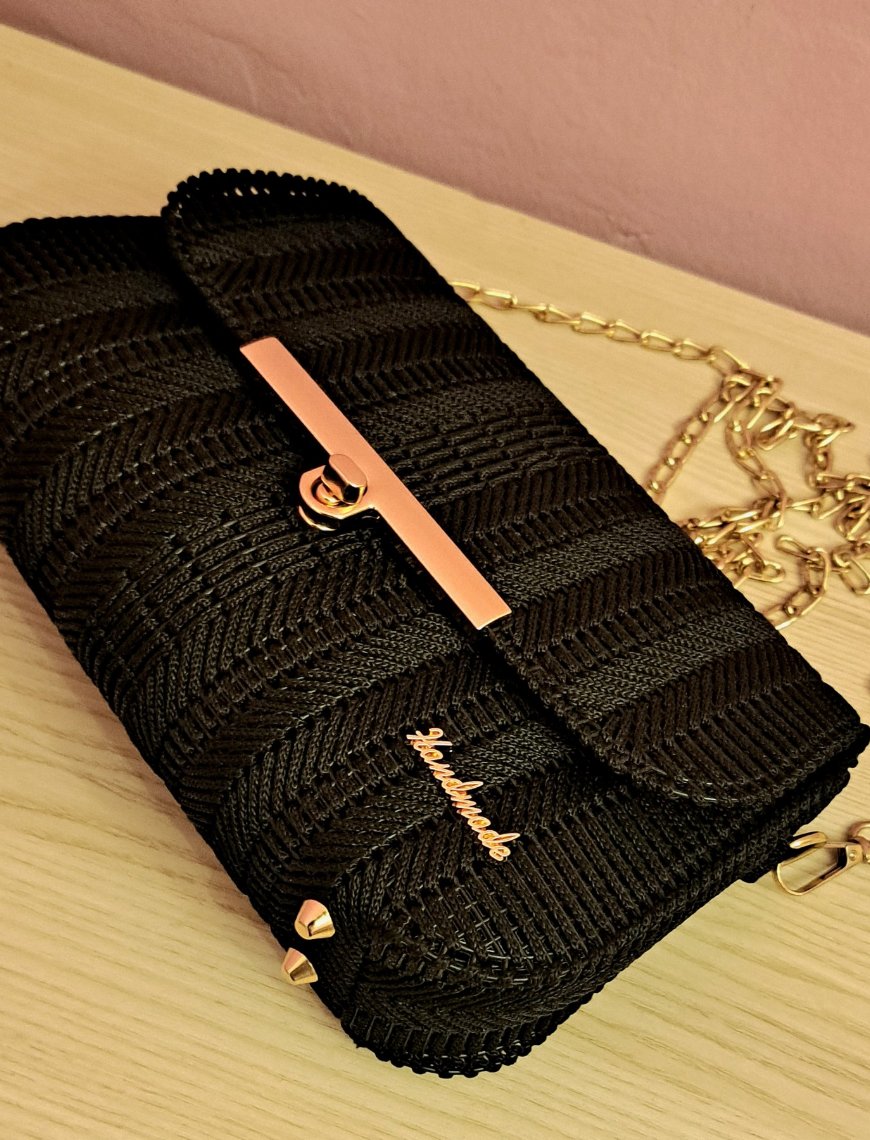 Classic Leather Handbag 
