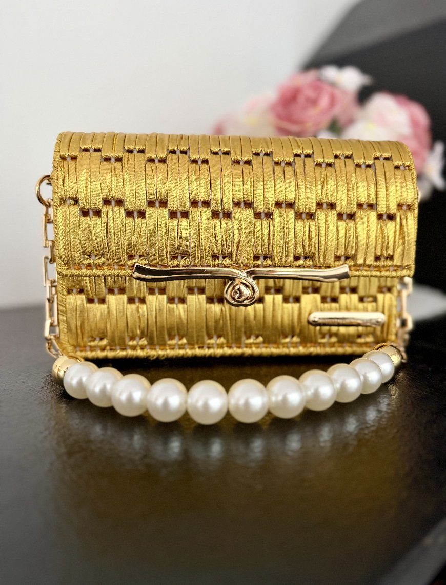 Golden Pearl 
